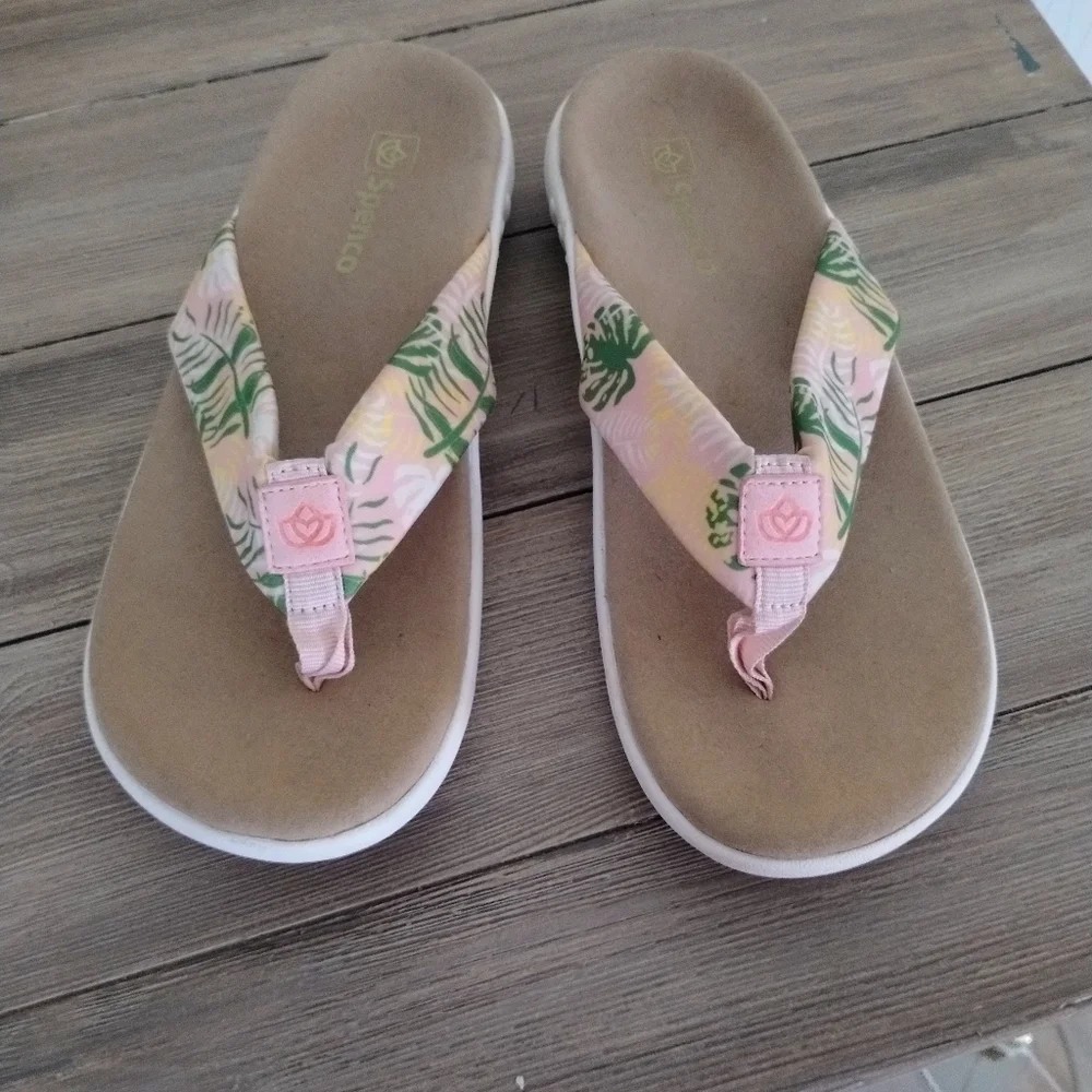 Spenco Victoria Tropical Comfort Step Flip Flops Sandals 🩴 - Picture 7 of 11